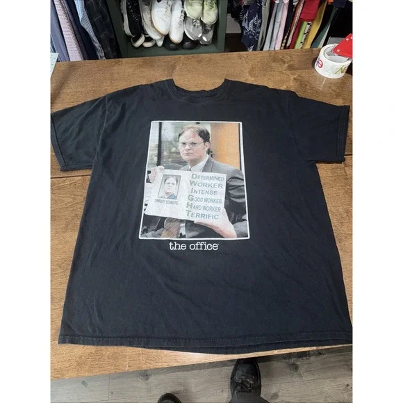The Office Dwight T Shirt XL - Picture 1 of 5